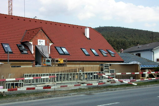 AUT_8063