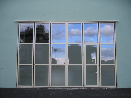 Einfahrt Forschungshalle
