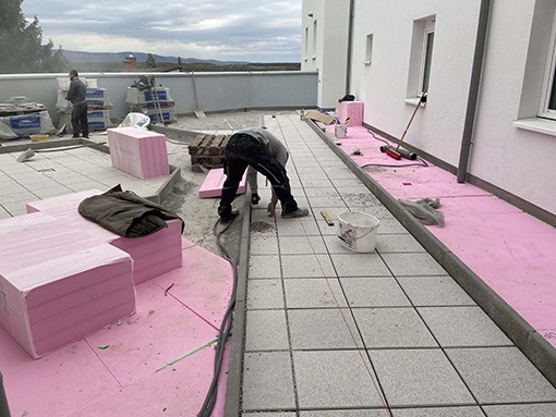 21. 10. 2021 Innenhofterrasse